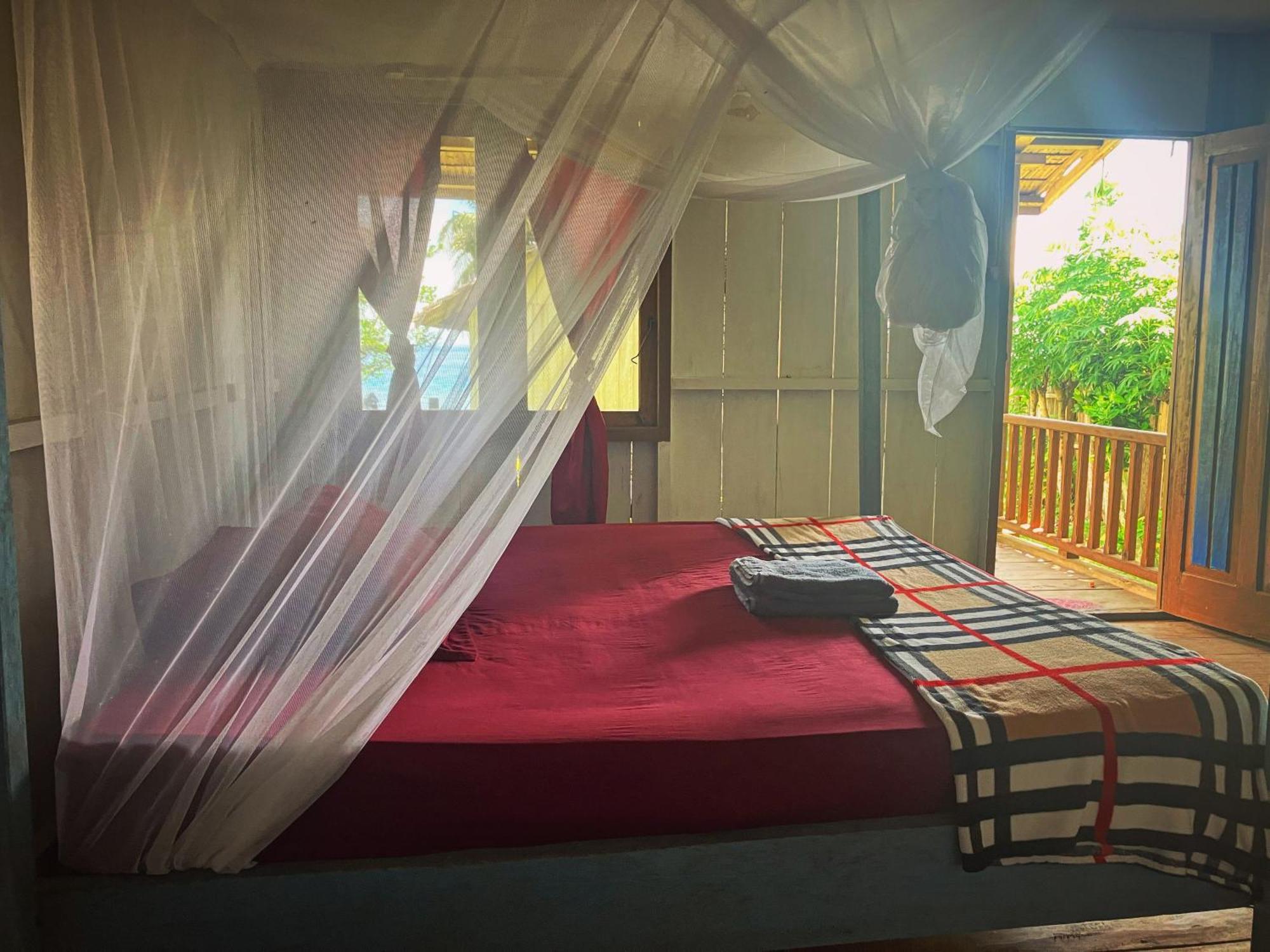 Pristine Paradise Dive Resort - Togean Islands, Una Una Pulau Unauna Kültér fotó